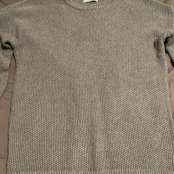 Gray Sweater - Picture 2 of 5